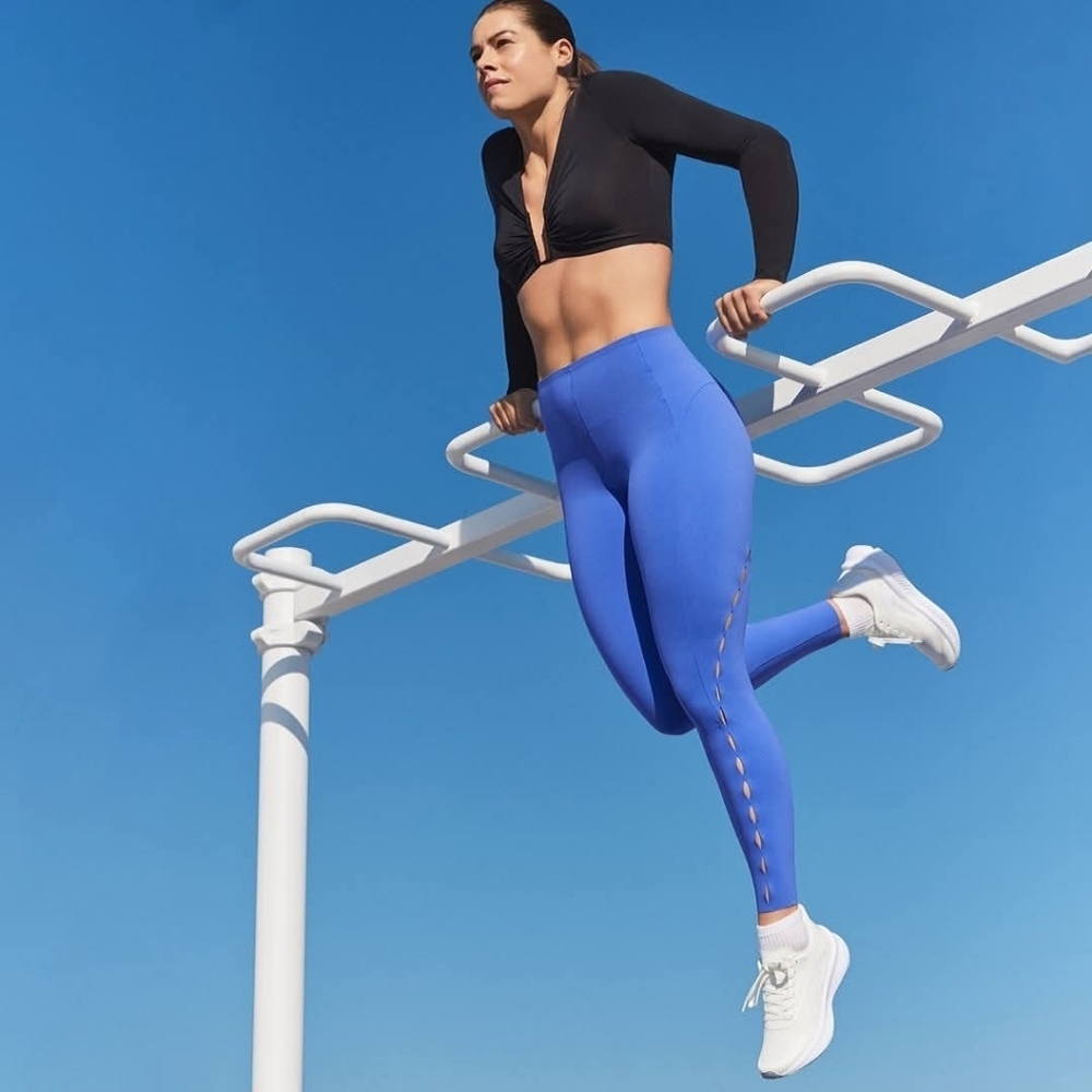 Oysho Compressive Leggings Blue Size Large